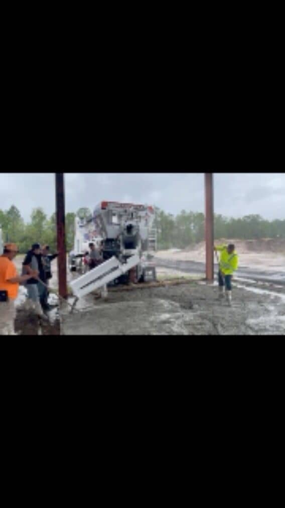 Total Concrete Repair out of Jacksonville, FL using their Holcombe Mixer on a pour. 🎥 credit: Billy Wagner.  Click on the link in our bio to learn more about how Holcombe Mixers can start saving your business time and money by producing your own concrete.