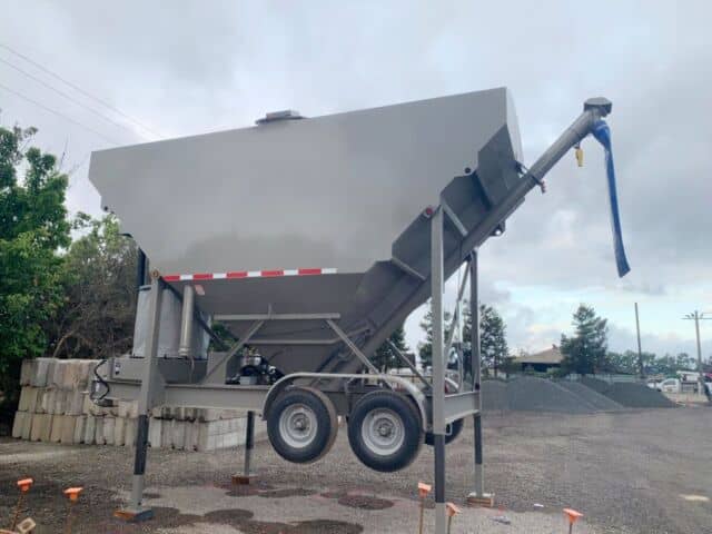 Our 200 Barrel low-profile portable silo is the best and fastest way to hit the ground running. Tow-able  with a 1-ton pickup, it ensures you're always ready for the job. Learn more: https://buff.ly/3VOiYgF